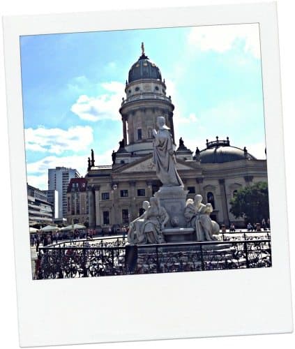 Berlin Gendarmenmarkt German dome