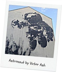 Berlin Street Art Kreuzberg Astronaut
