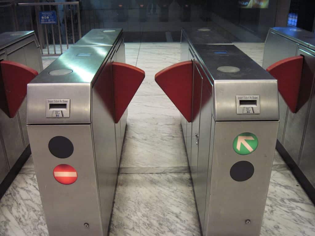 How to ride BART fare gates