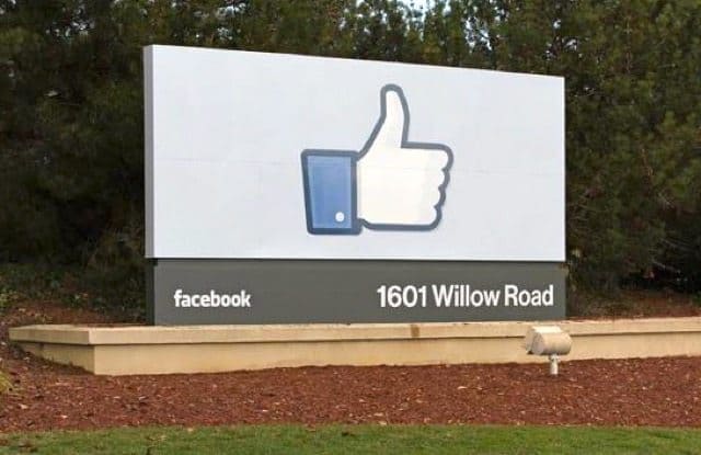 Silicon Valley Tour Facebook Like Sign