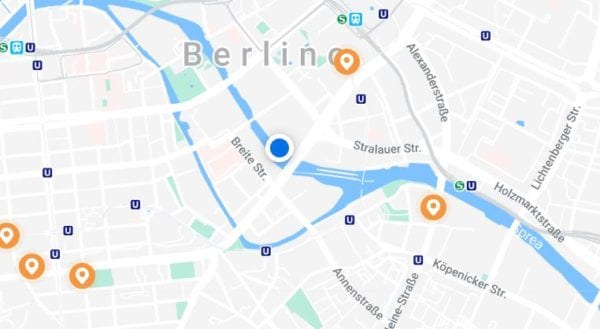 Where to Store Bags in Berlin