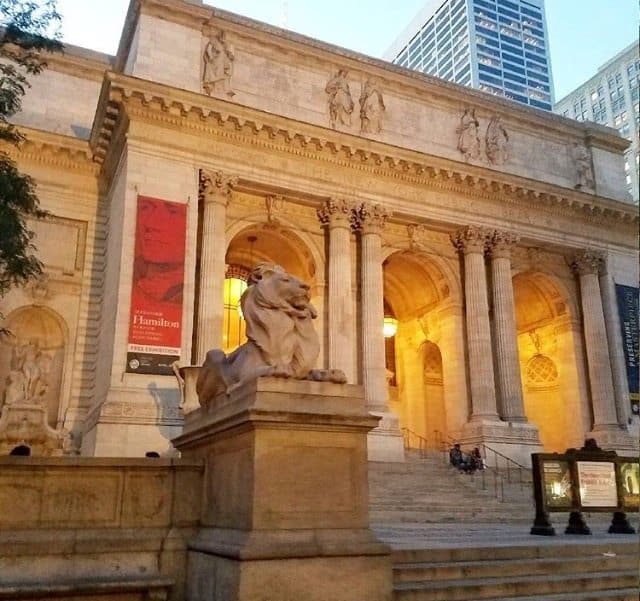 new-york-public-library-front