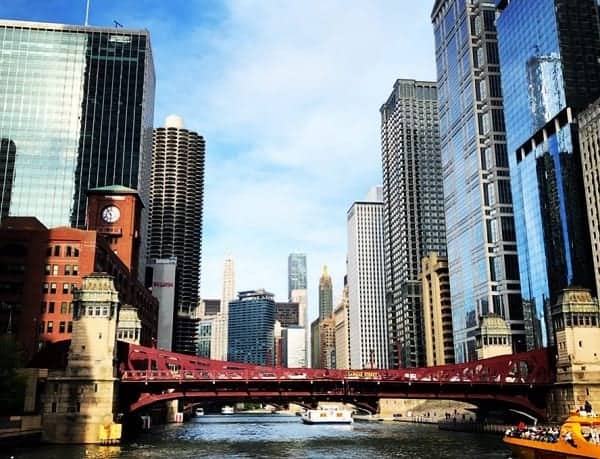 Chicago River Boat Tours