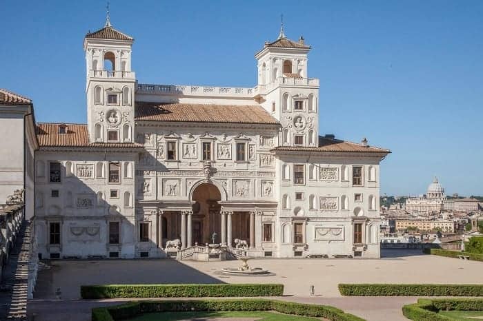 Villa Medici Rear