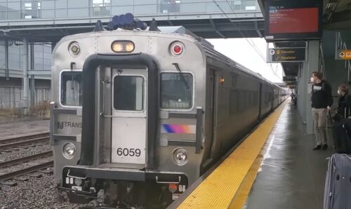 How to Get from Newark Airport to Manhattan | 5 Transport Options