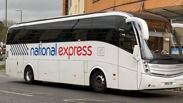 National Express Bus between Gatwick and London