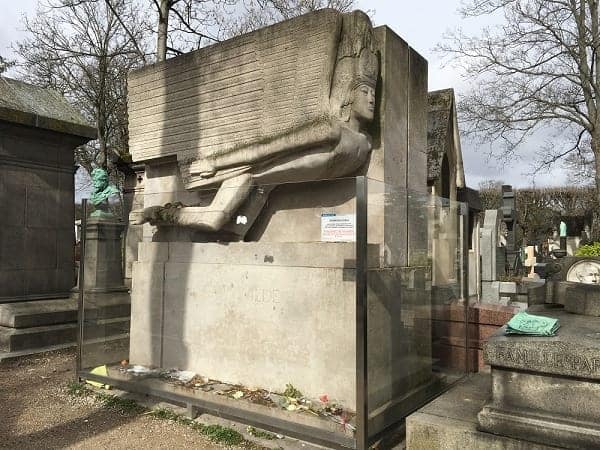 The Gravesite of Oscar Wilde