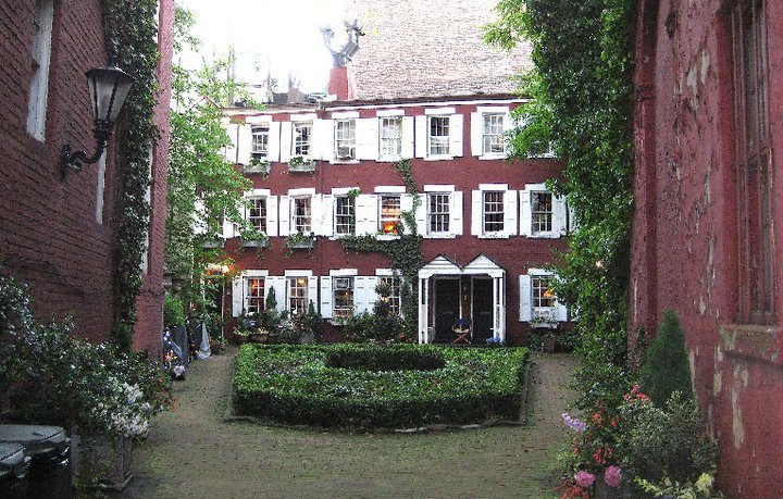 Greenwich Village Tour - Free Tours by Foot