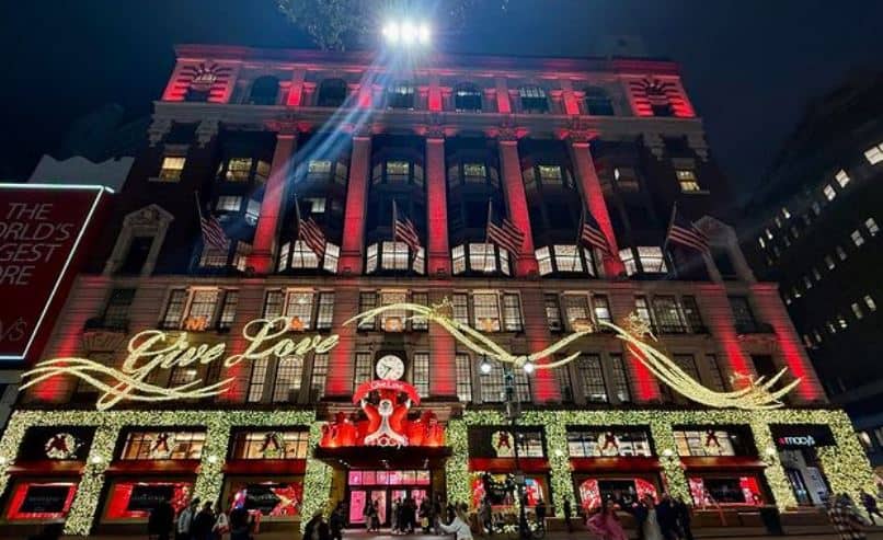 Macys Christmas Window 2024