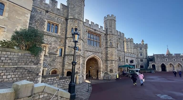 Which Windsor Castle Tours from London Are Best?