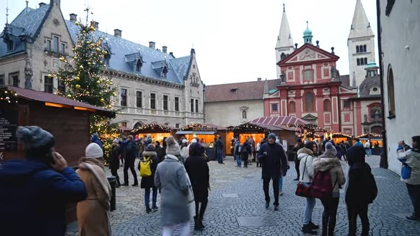 Prague castle market - náměstí U Svatého Jiří.