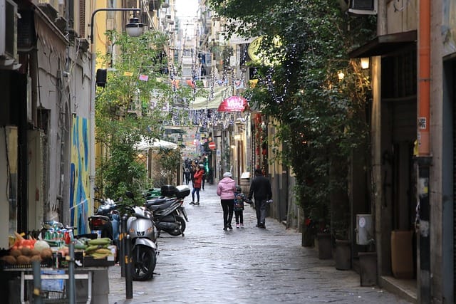 Free Walking Tour Naples