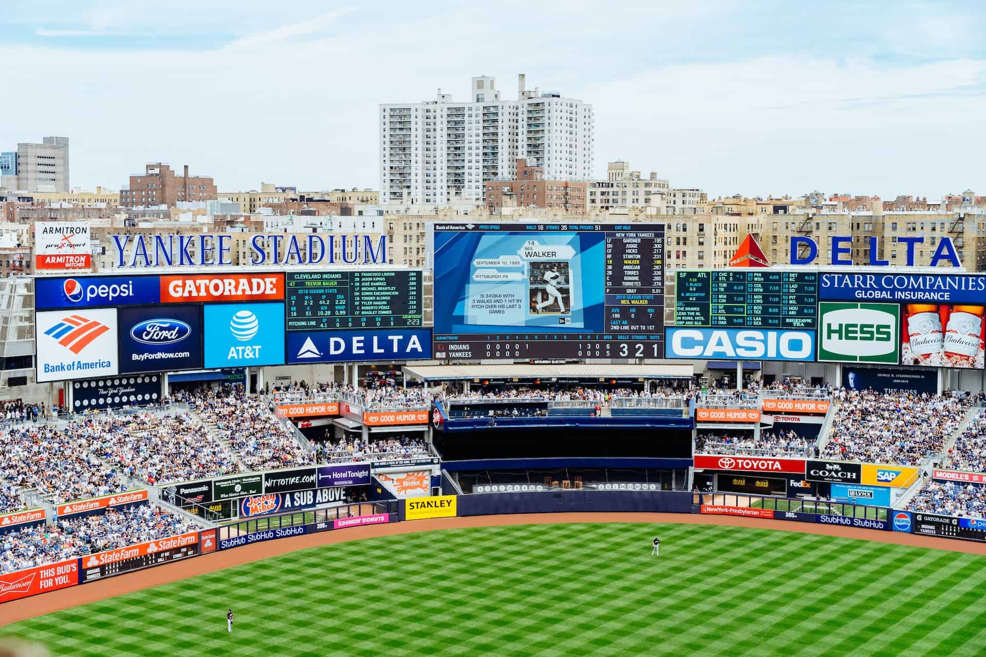 Yankee Stadium Bag Policy, Trains, Tickets and Planning Tips