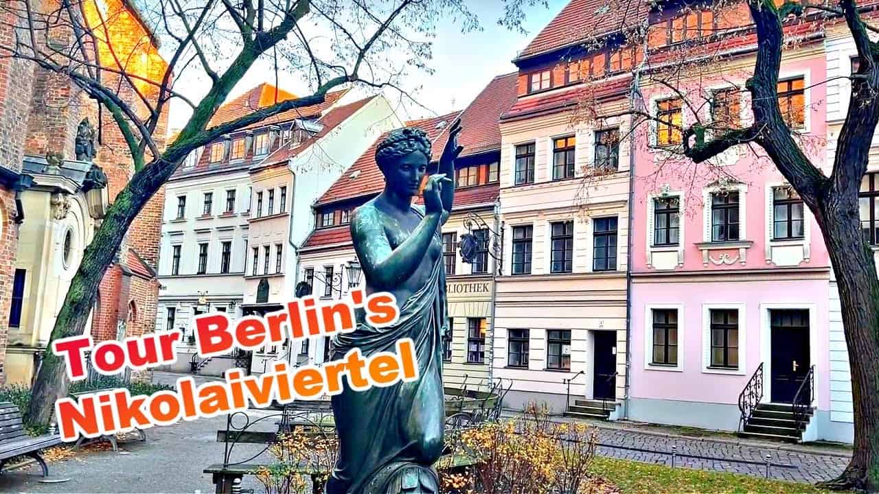 Tour Berlin's Nikolaiviertel